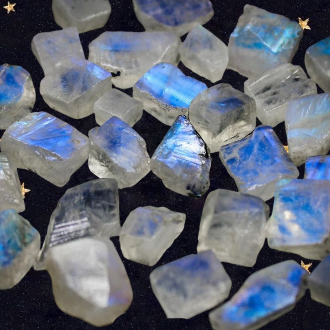 Crystal Visions: Moonstone | Crystal Meanings – Bonearrow