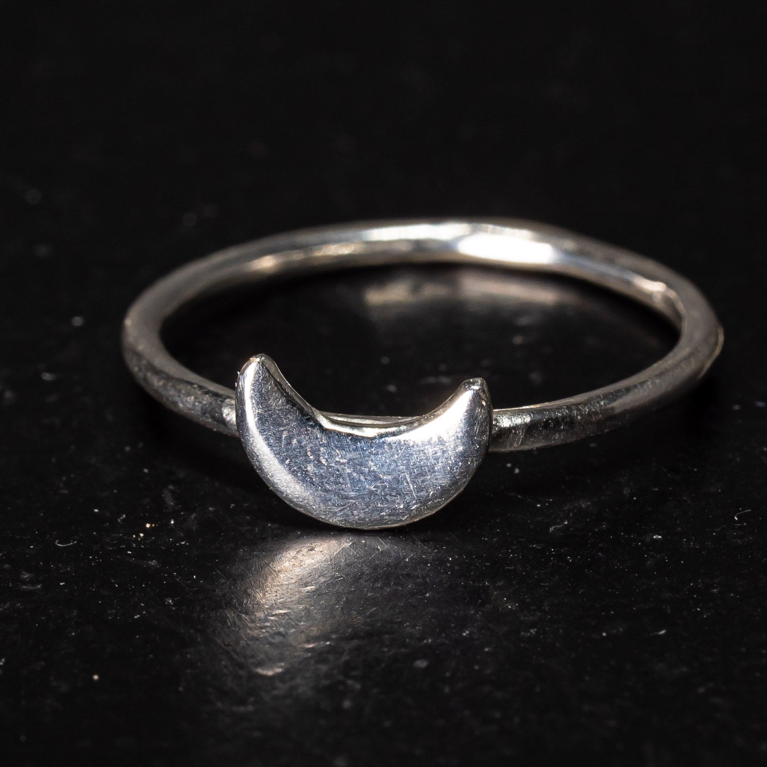 Alternative style silver moon ring